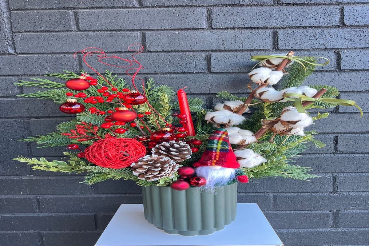 Gnome for the Holidays Centerpiece