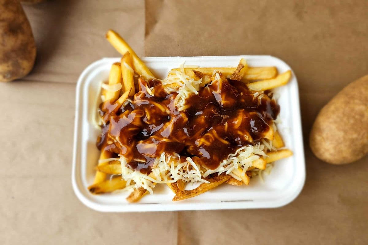 The Classic Poutine
