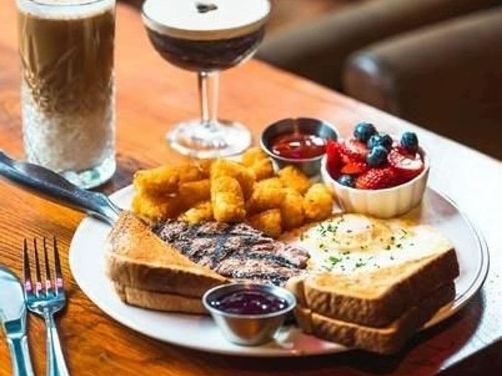 Steak & Eggs