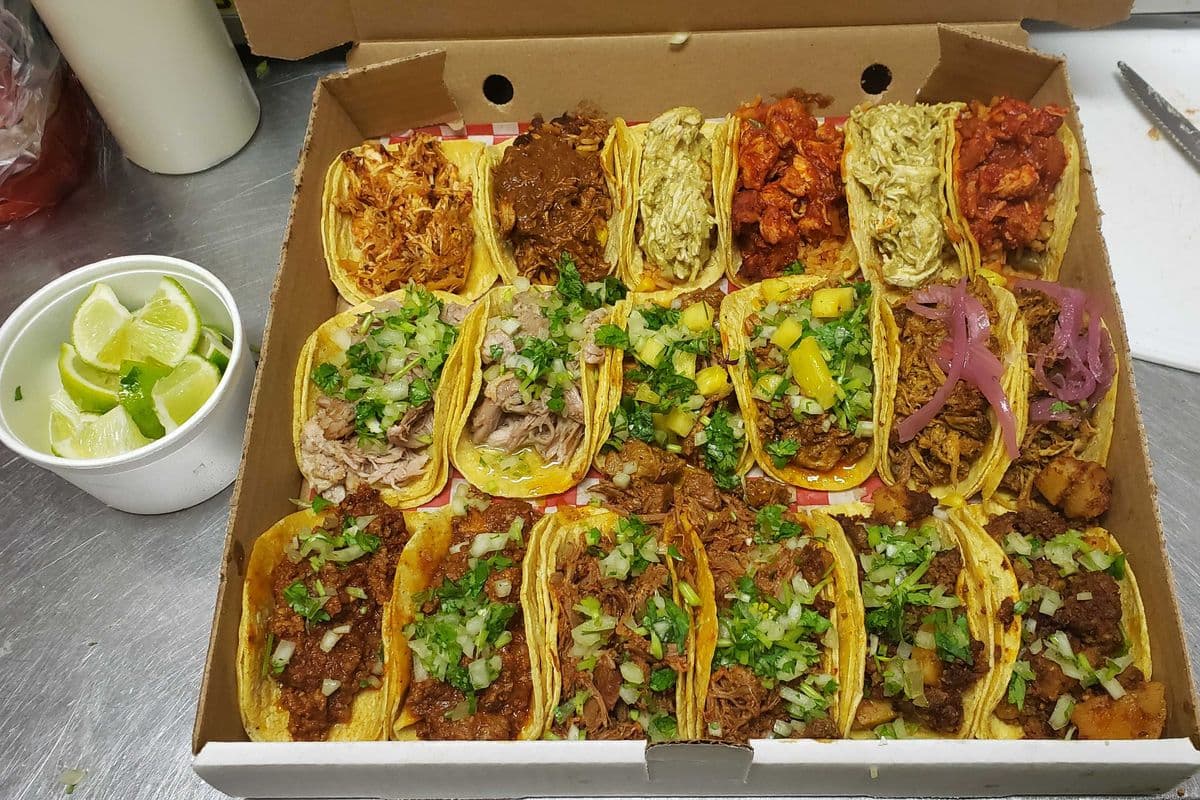20 Tacos Combo