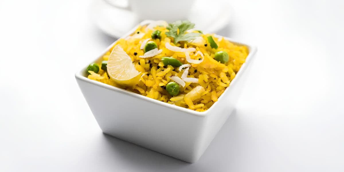 Pune Style Poha