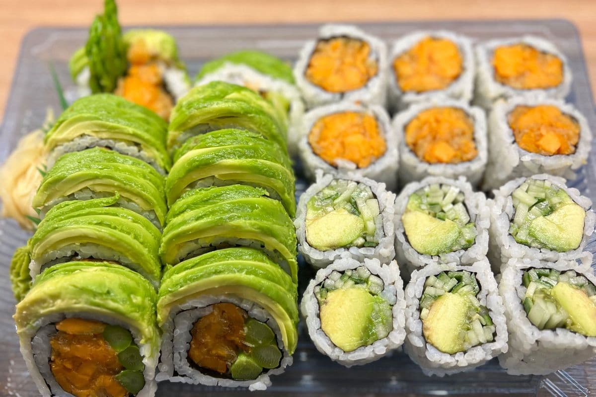 58. Vegetable Roll Set C (22 pcs)