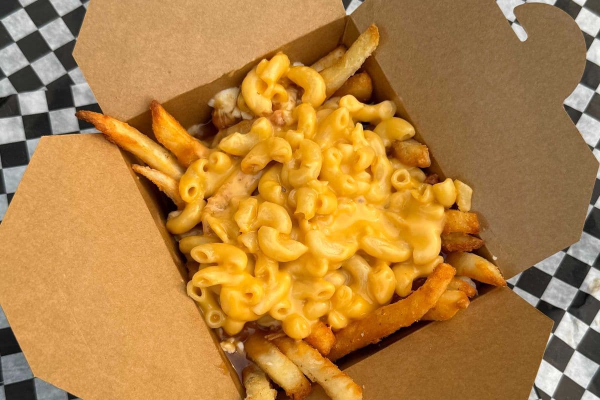 Mac & Cheese Poutine