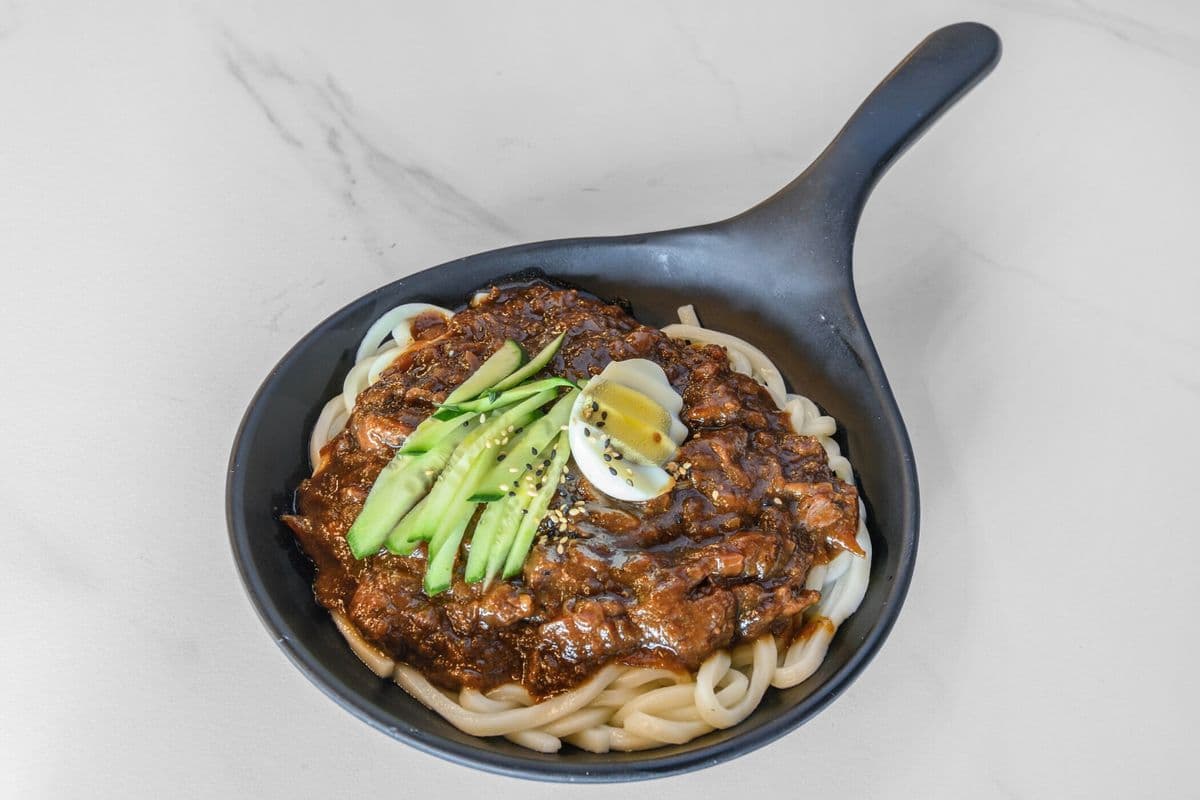 Jjajangmyeon