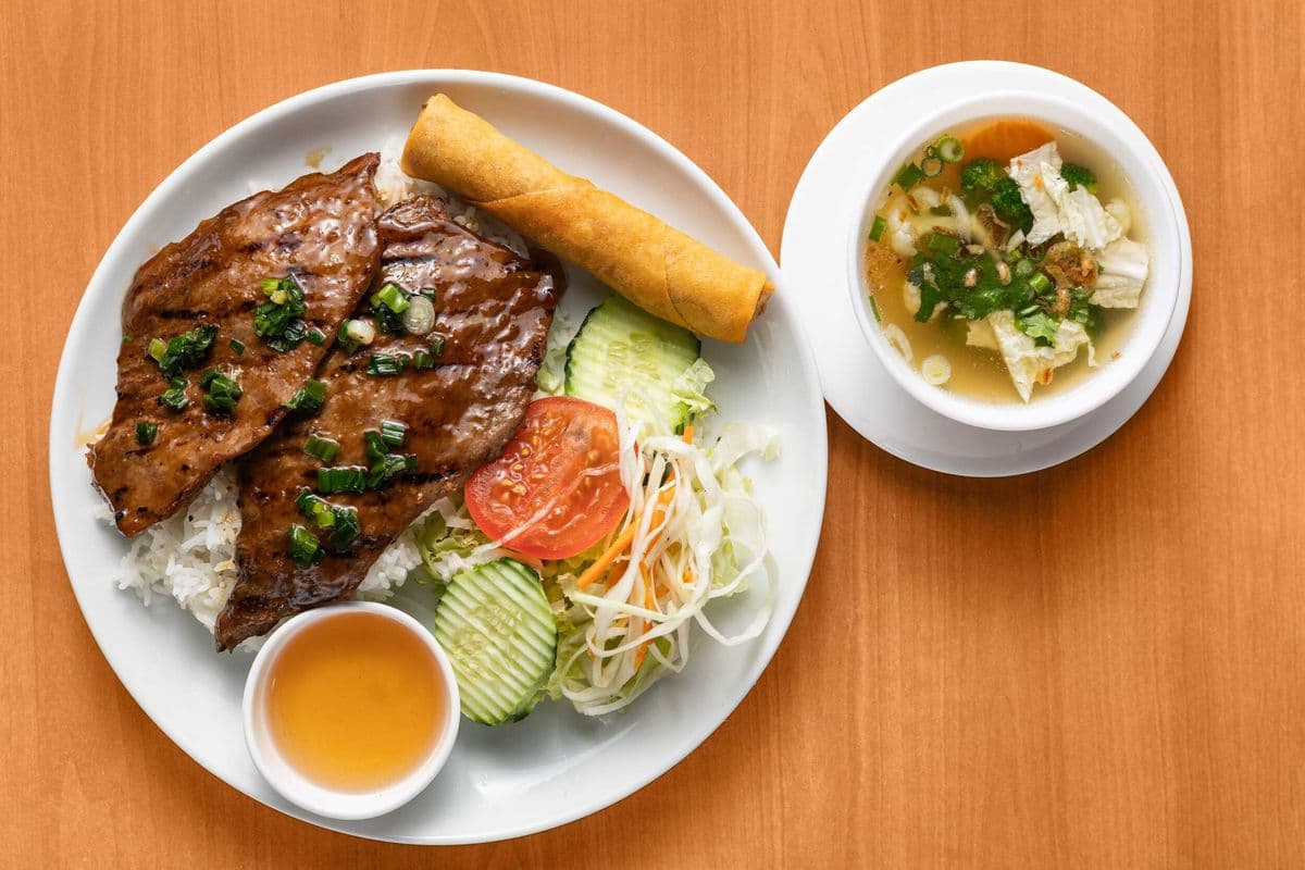B. Boeuf Grille/ Grilled Beef