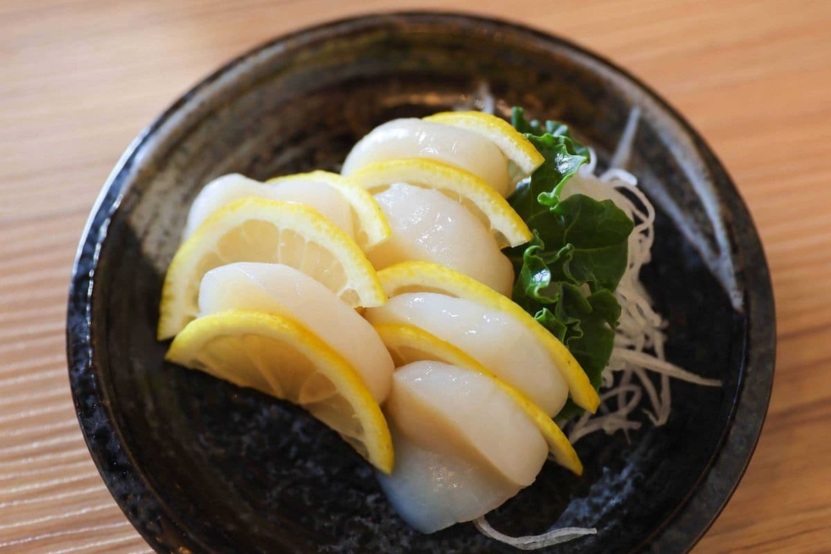 Hotate Sashimi (Scallops) (3 pcs)