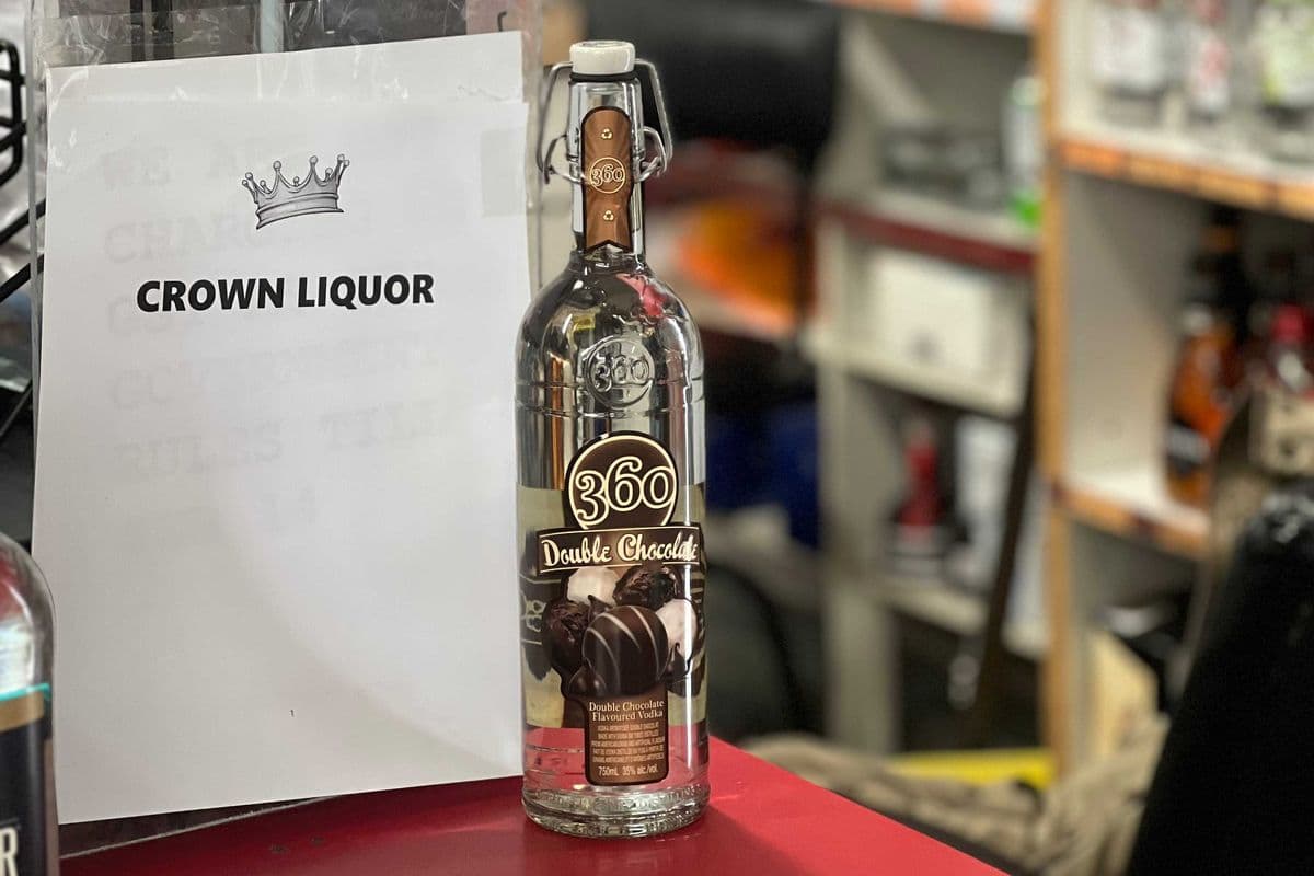 360 DOUBLE CHOCOLATE VODKA (1 x 750)