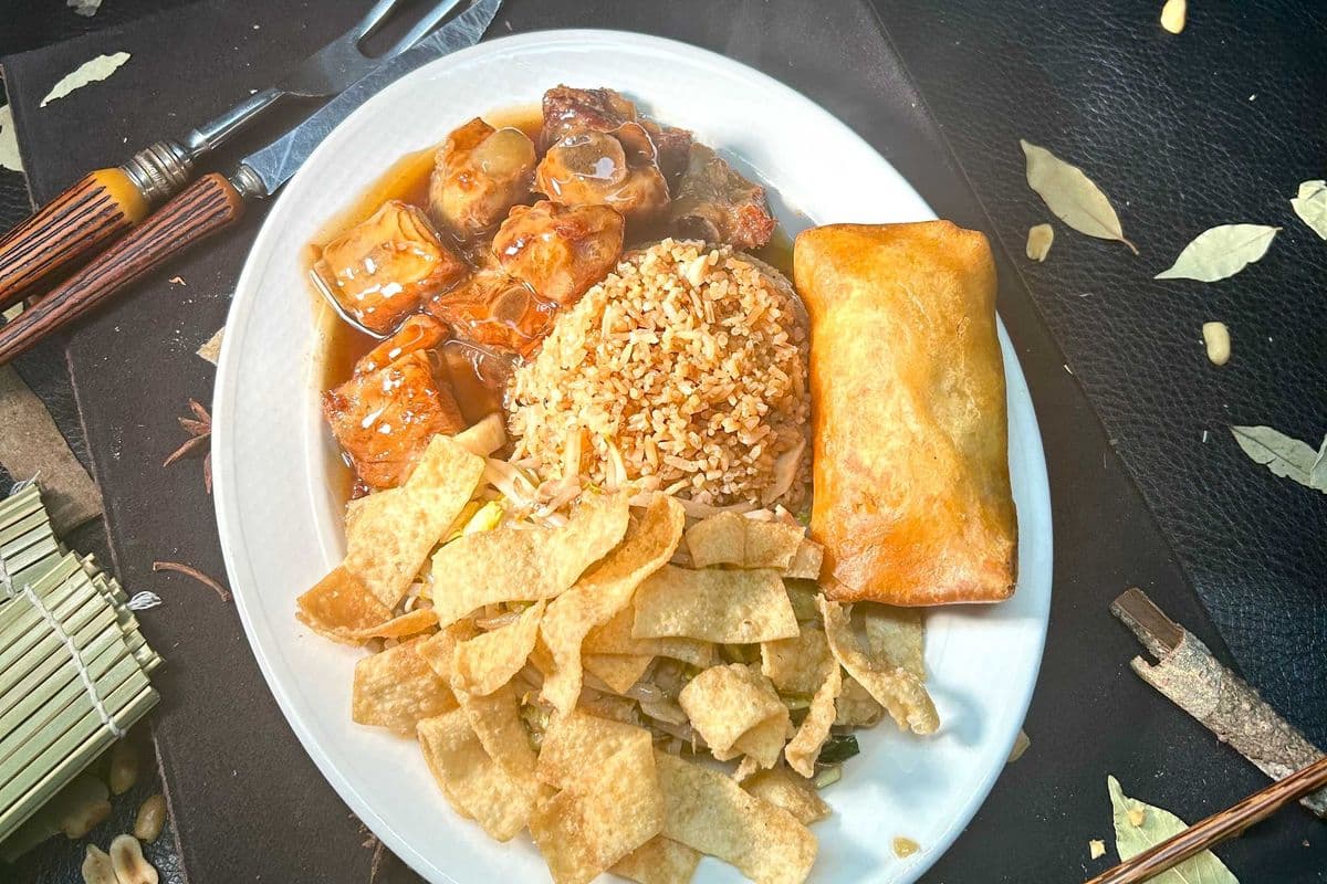 COMBO.A (free egg roll from 11am to 02pm)