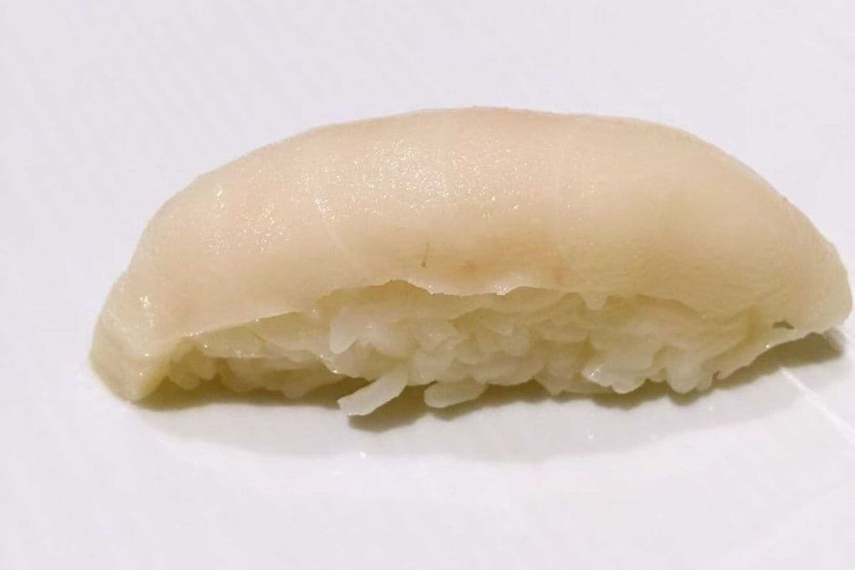 Butter Fish Sushi (2 pcs)