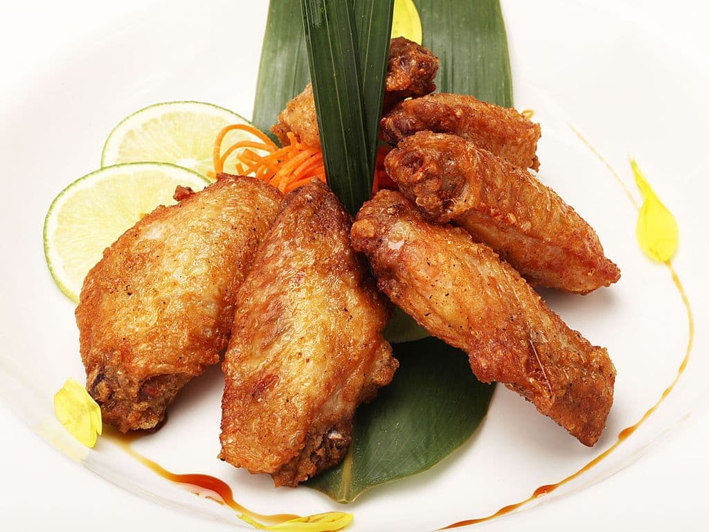 Deep-Fried Chicken Wings (6 pcs)