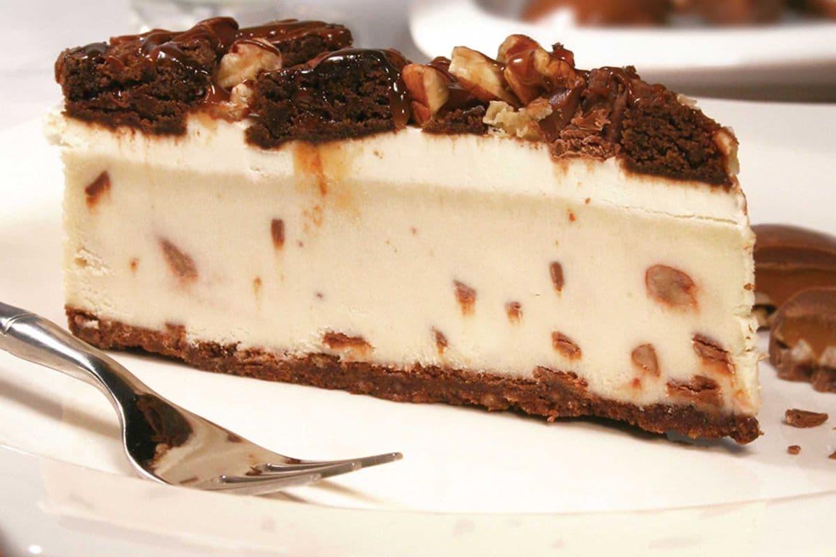 Turtle cheesecake