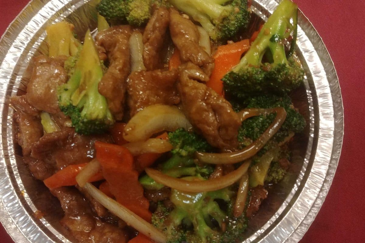 45. Boeuf sauté avec brocolis / Beef Sauteed with Broccoli