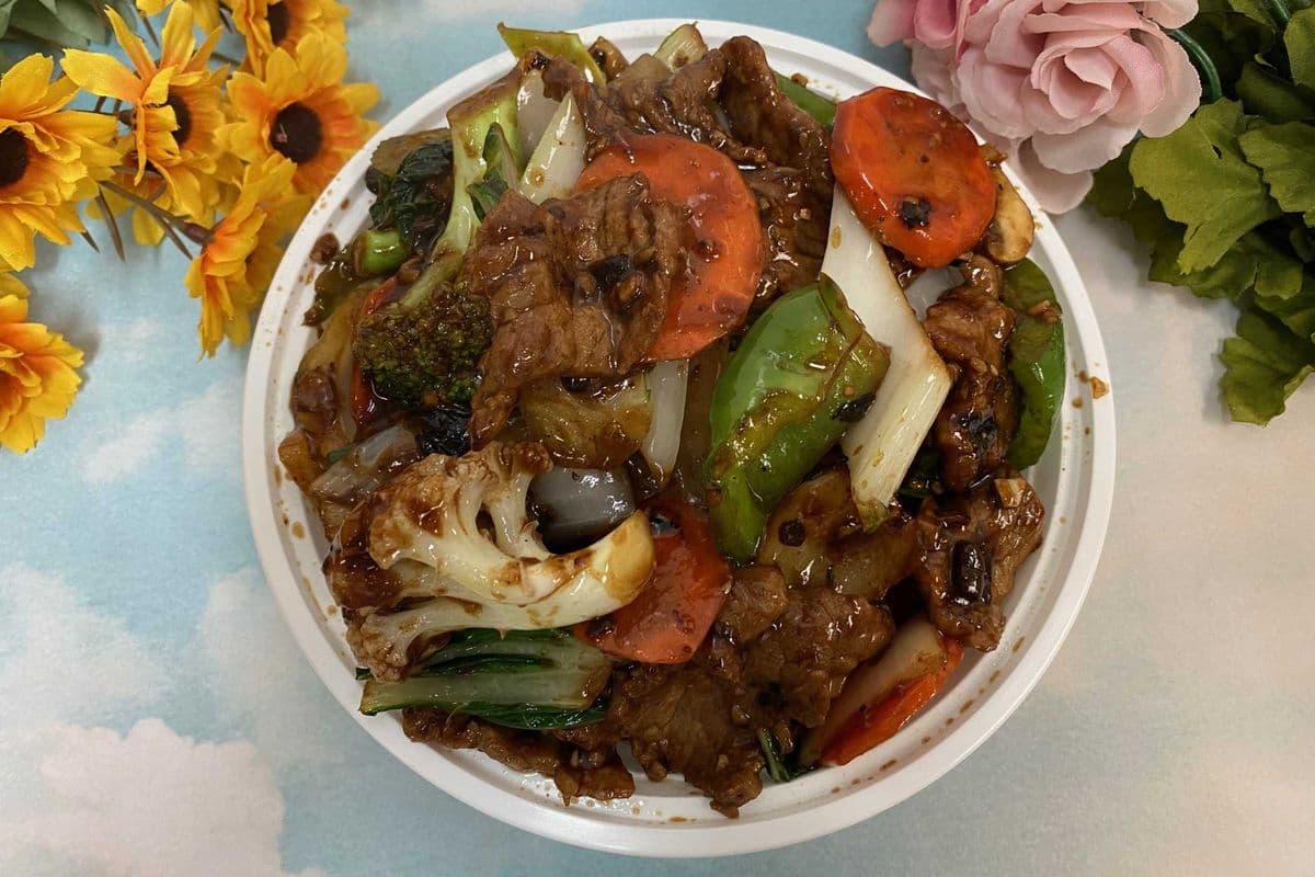 Beef with Garlic Sauce