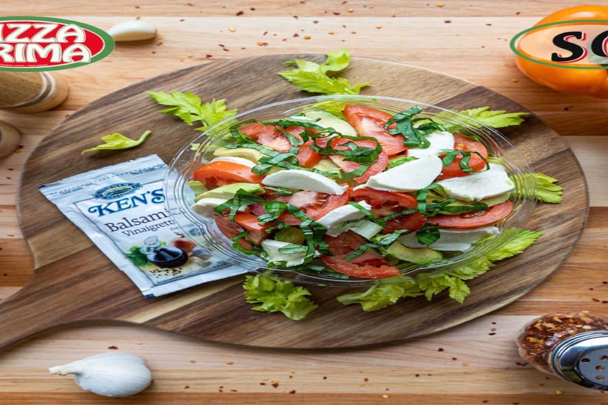 S6. Salade aux avocats Caprese / Caprese Avocado Salad