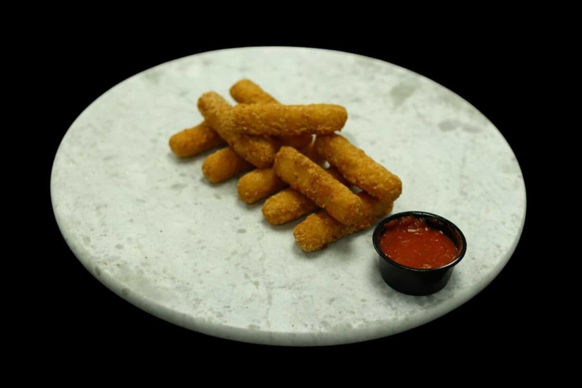 Mozzarella Sticks with Marinara