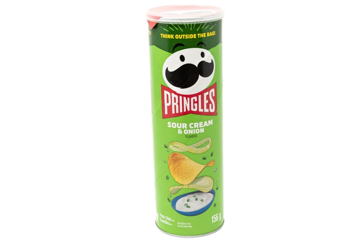 Pringles Sour Cream and Onion (156 g)