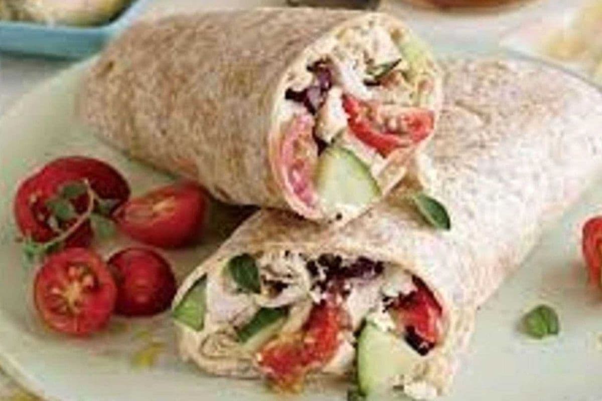 Greek wrap with tzatziki