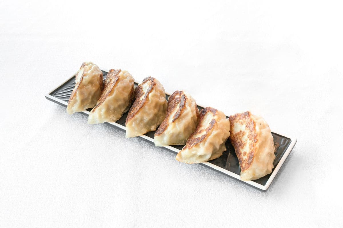 H06. Shanghai Dumplings (6 pcs)
