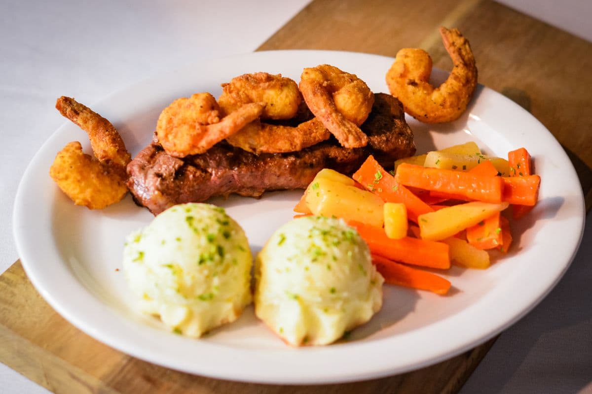 Steak (8 oz) and Shrimp