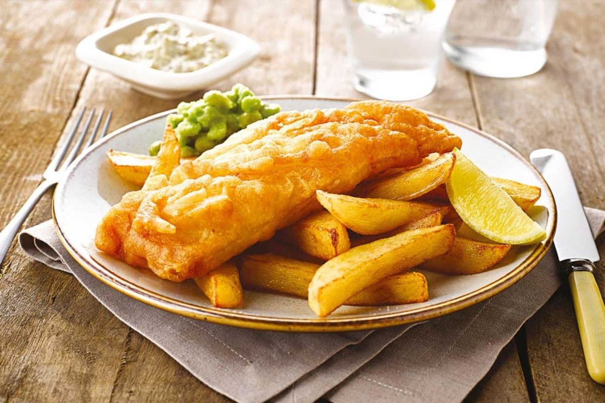 Fish N' Chips (3 pcs)