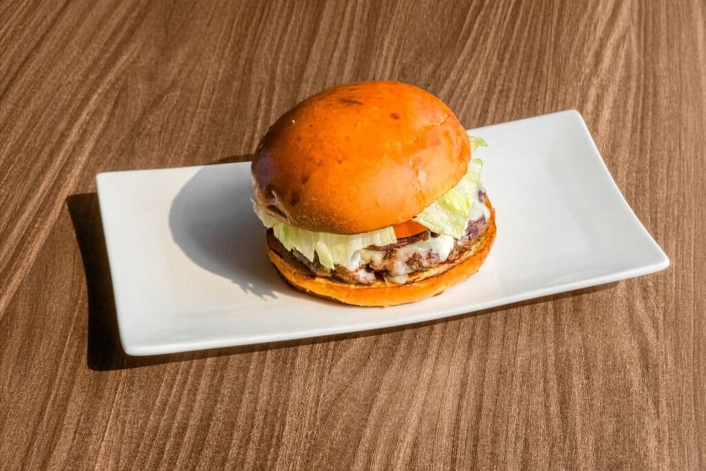 Mushroom Mozza Burger