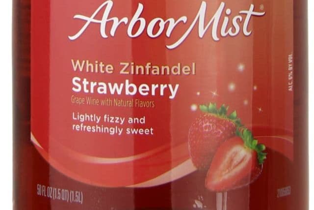 Arbor Mist White Zinfandel Strawberry (1 x 1.5 L)