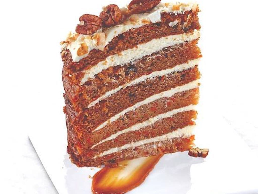 Gâteau six étages aux carottes / Six-Layer Carrot Cake