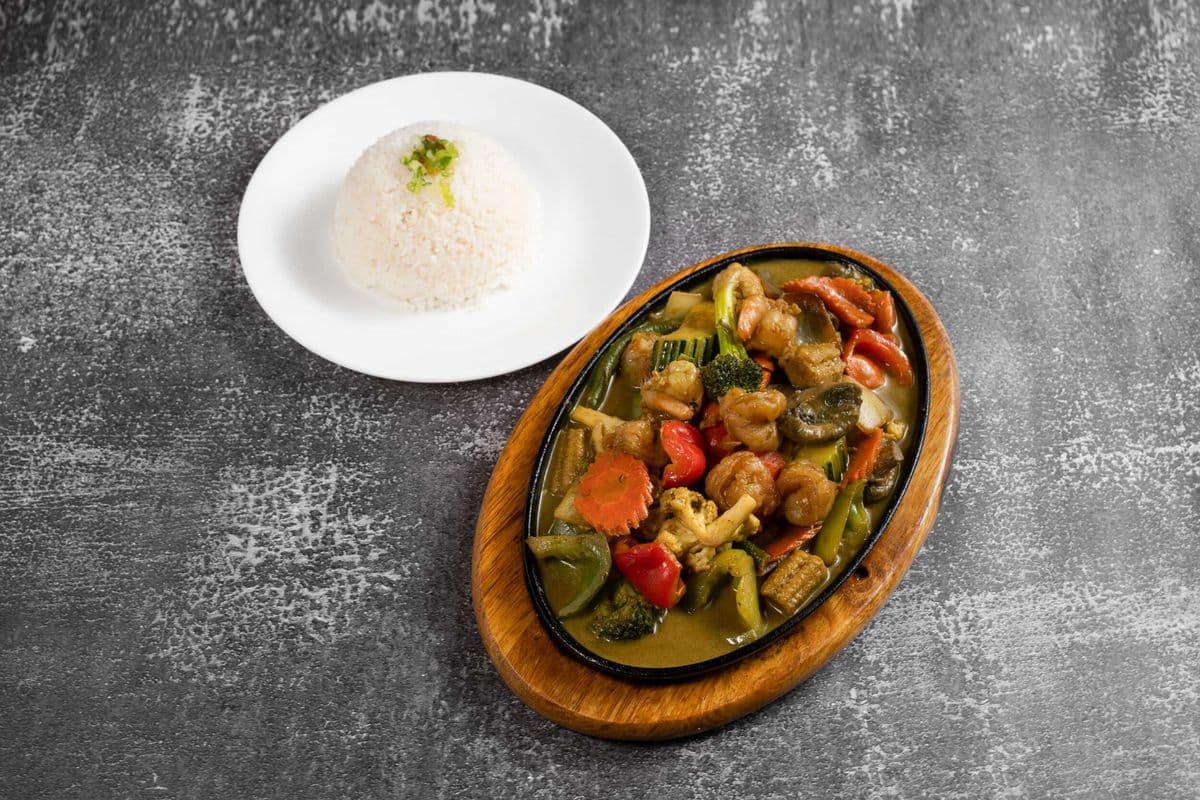 54. Sizzling Curry Shrimp
