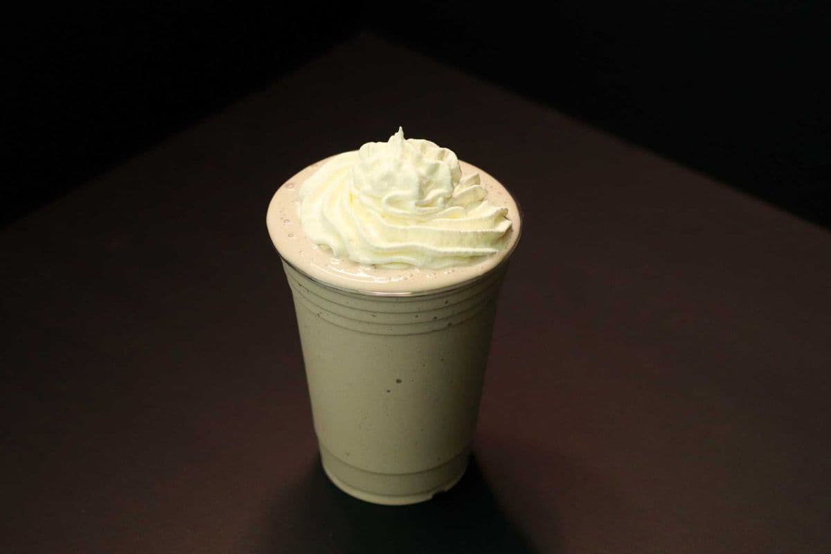 Regular Milkshake (16 oz)