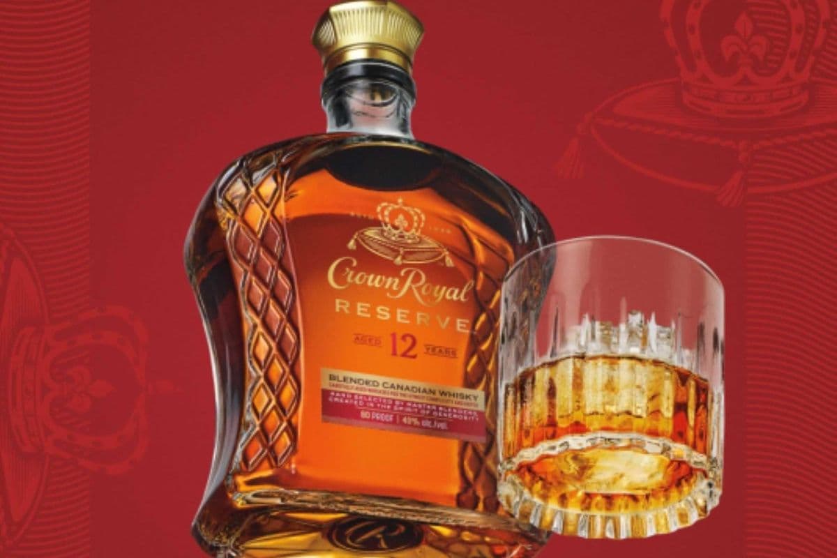 CROWN ROYAL RESERVE 12 YEAR (750ML) (1 x 750ML)