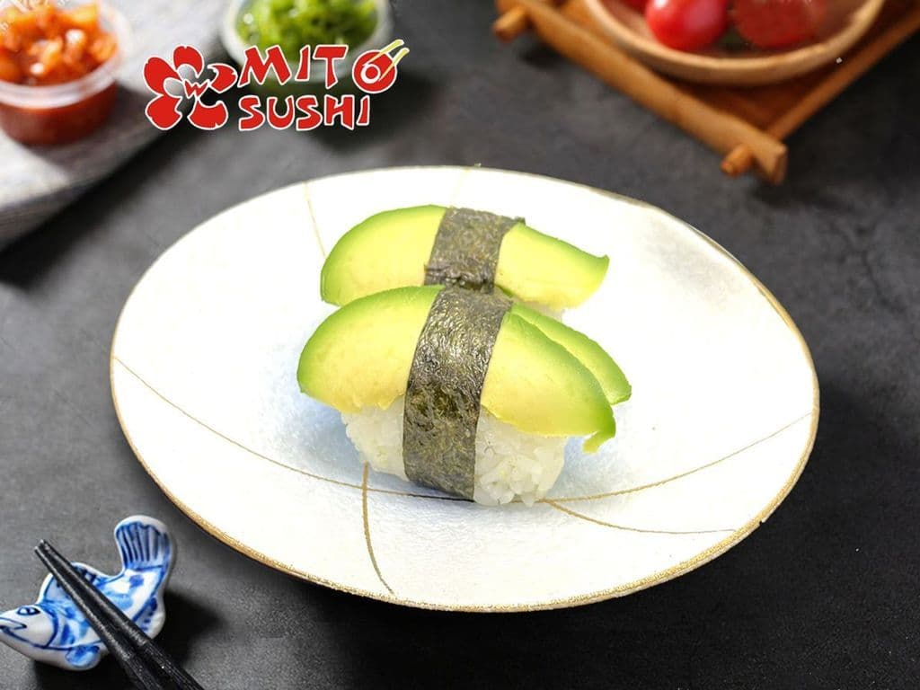 Avocado Sushi (2pcs)