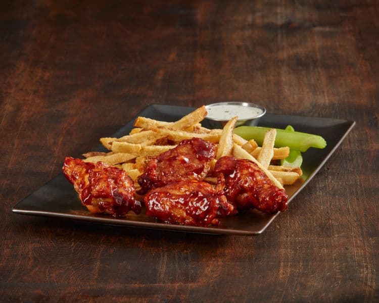 Wings 'n' Fries (4)