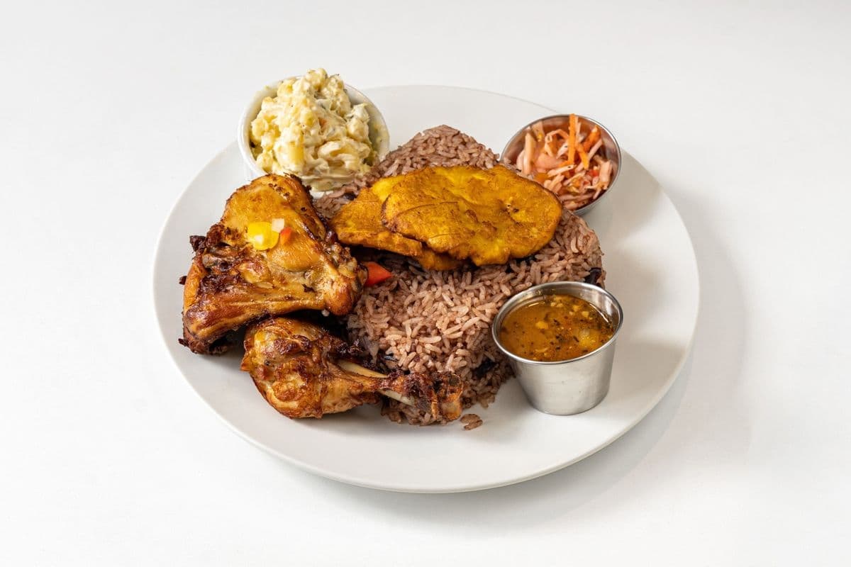 La tite poule (poulet frit ou en sauce) / Tite Hen (Fried Chicken or in Sauce)
