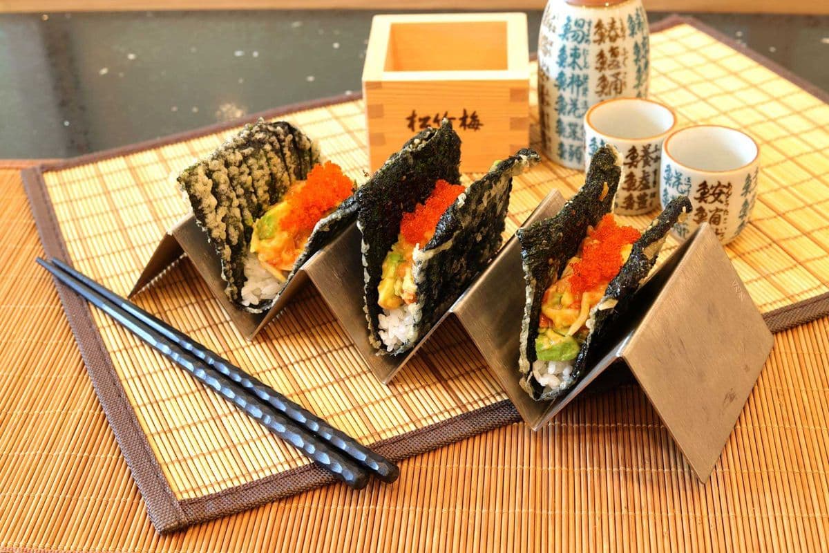 A13. Spicy Salmon Nari Taco (3 pcs)