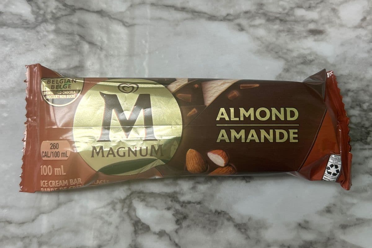 Magnum almond