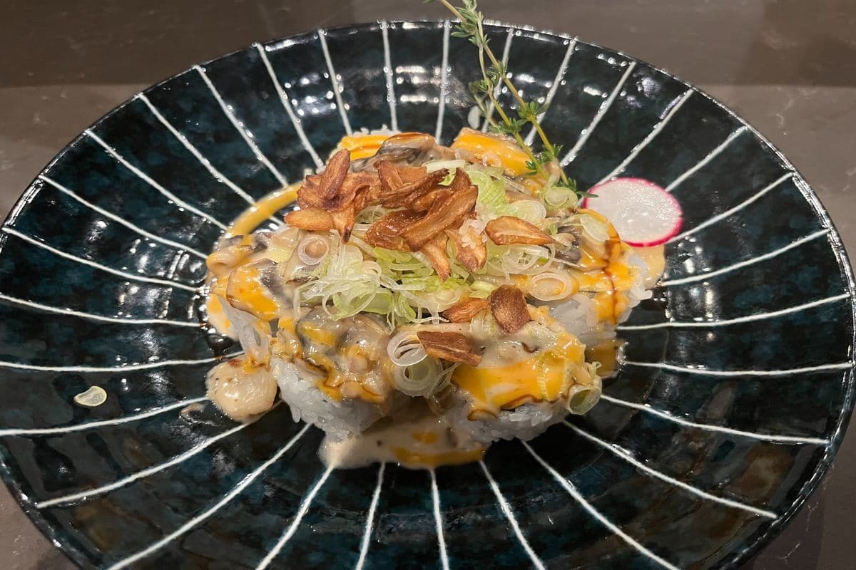 Baked Scallop Roll (6 Pcs)