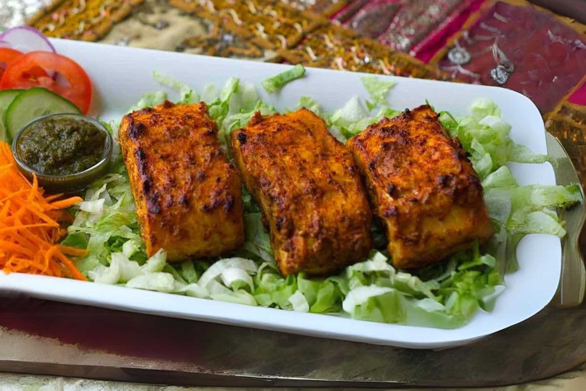 BBQ Fish Tikka (8 pcs)