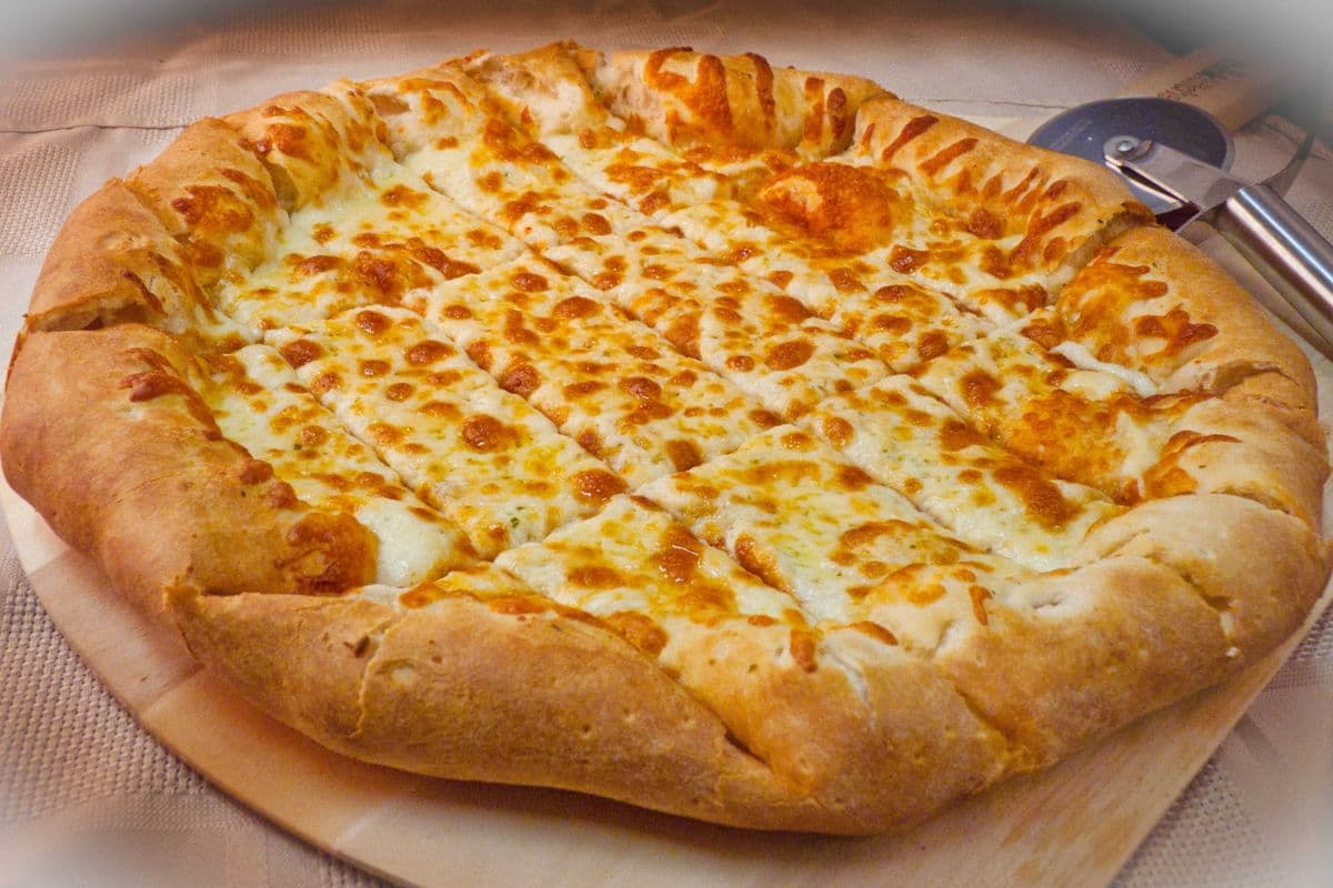 12" Medium Garlic Cheese Fingers