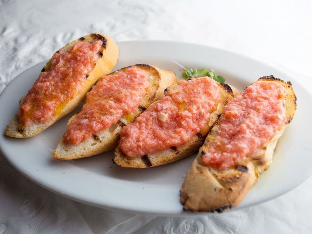 Pan Con Tomate