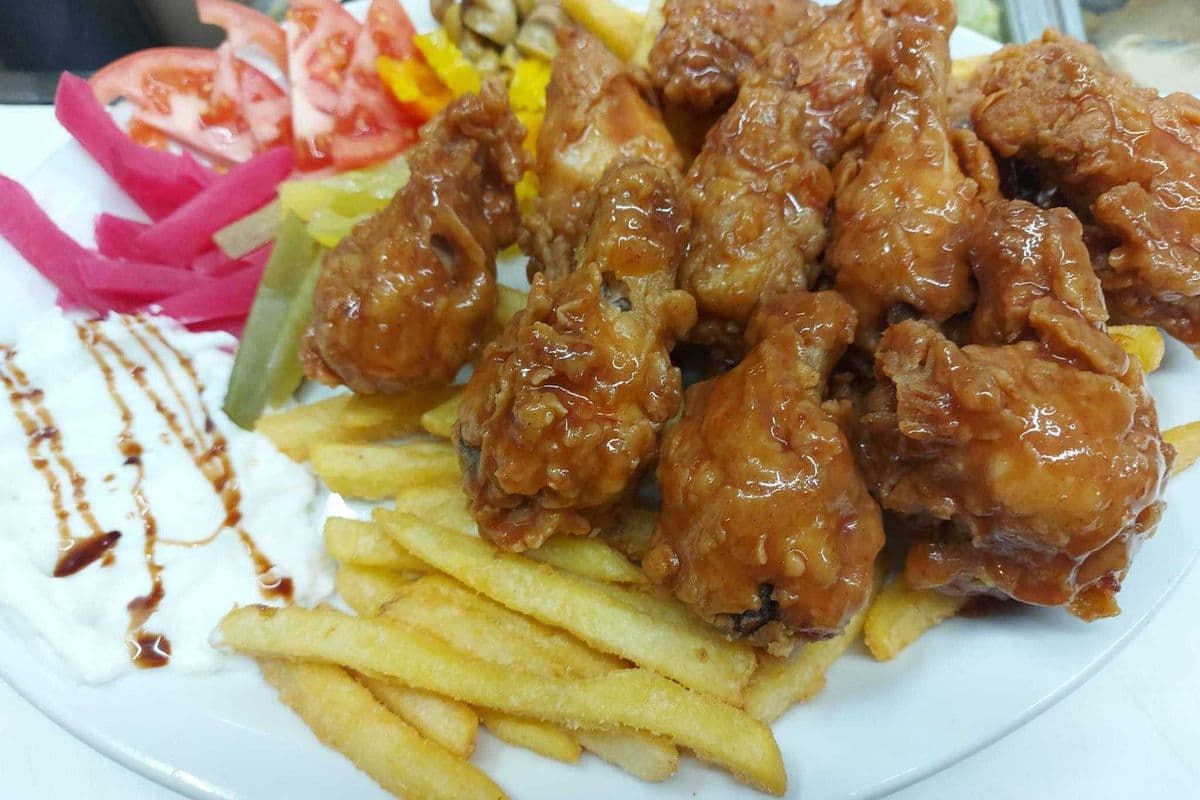 Ailes de Poulet (8 grandes)/ Chicken Wings (8 Large)