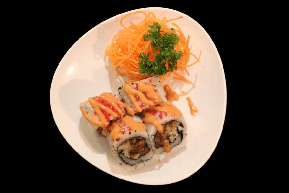 9. Volcano Roll (8 pcs)