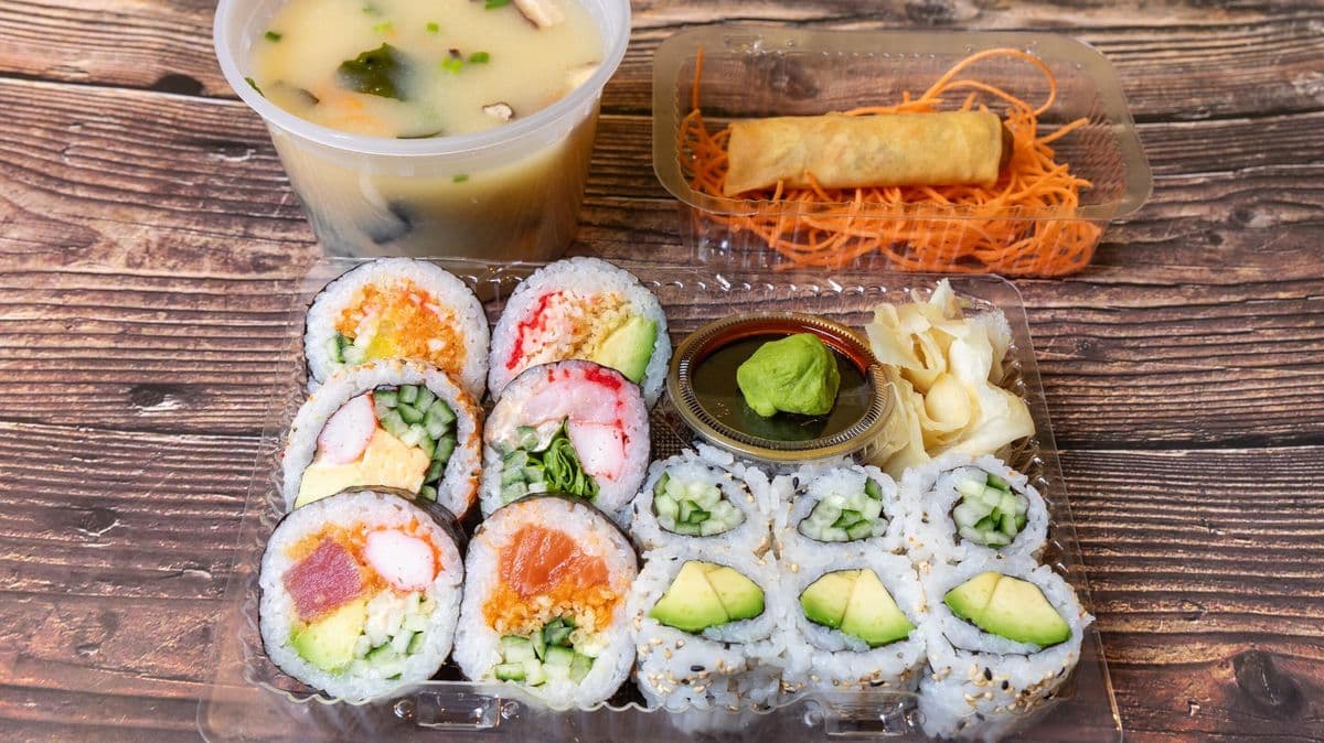 Boîte à Lunch Sushi 12 mcx / Lunch Box Sushi 12 pcs