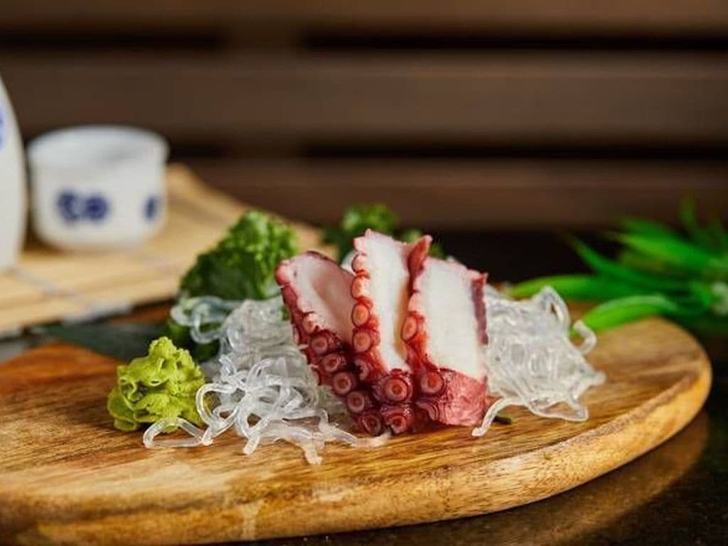 A34 Tako Sashimi