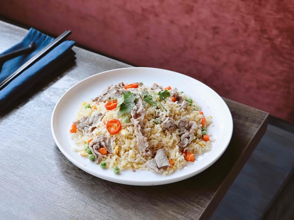 C15 - Beef Fried Rice (Cơm Chiên Bò)