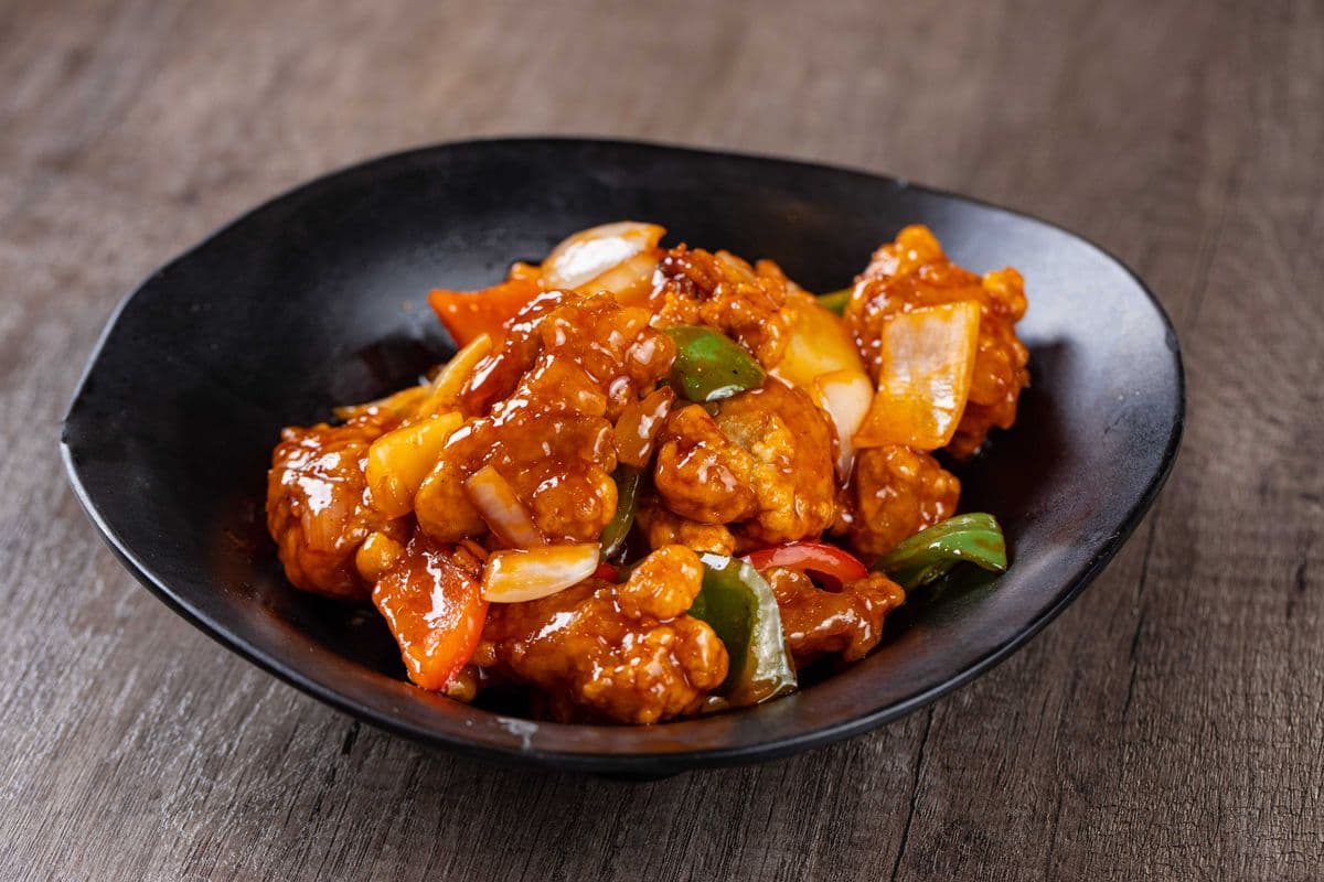 Sweet and Sour Pork with Pineapple 菠蘿咕咾肉