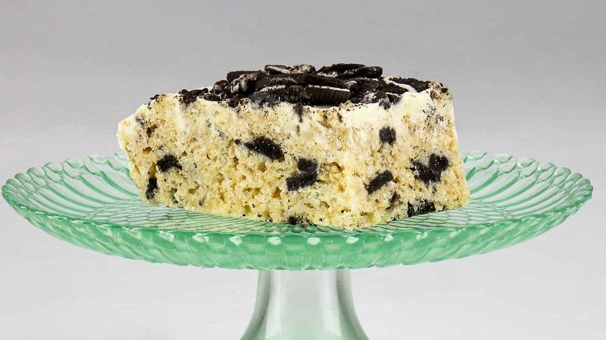 Oreo Cookies 'N Cream Cereal Bar