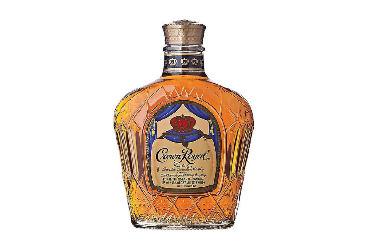 Crown Royal Deluxe 375ml (375 ml Bottle) (1 x 375 ml)