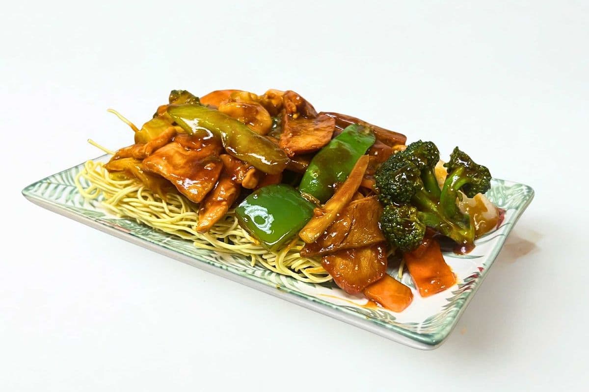 Cantonese Chow Mein