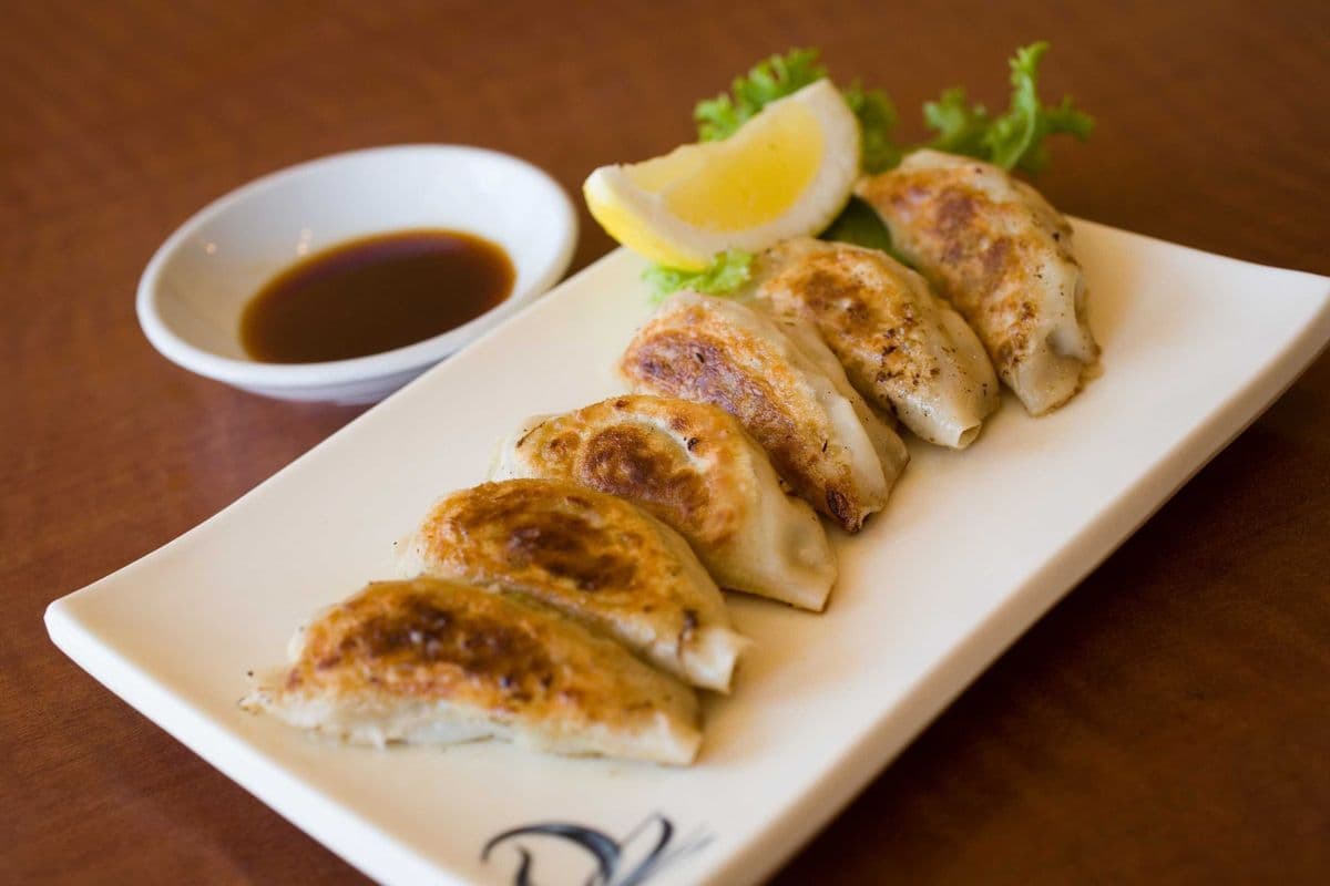 Gyoza (6 pcs)