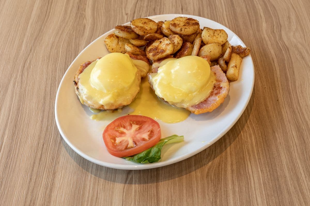 Eggs Benny